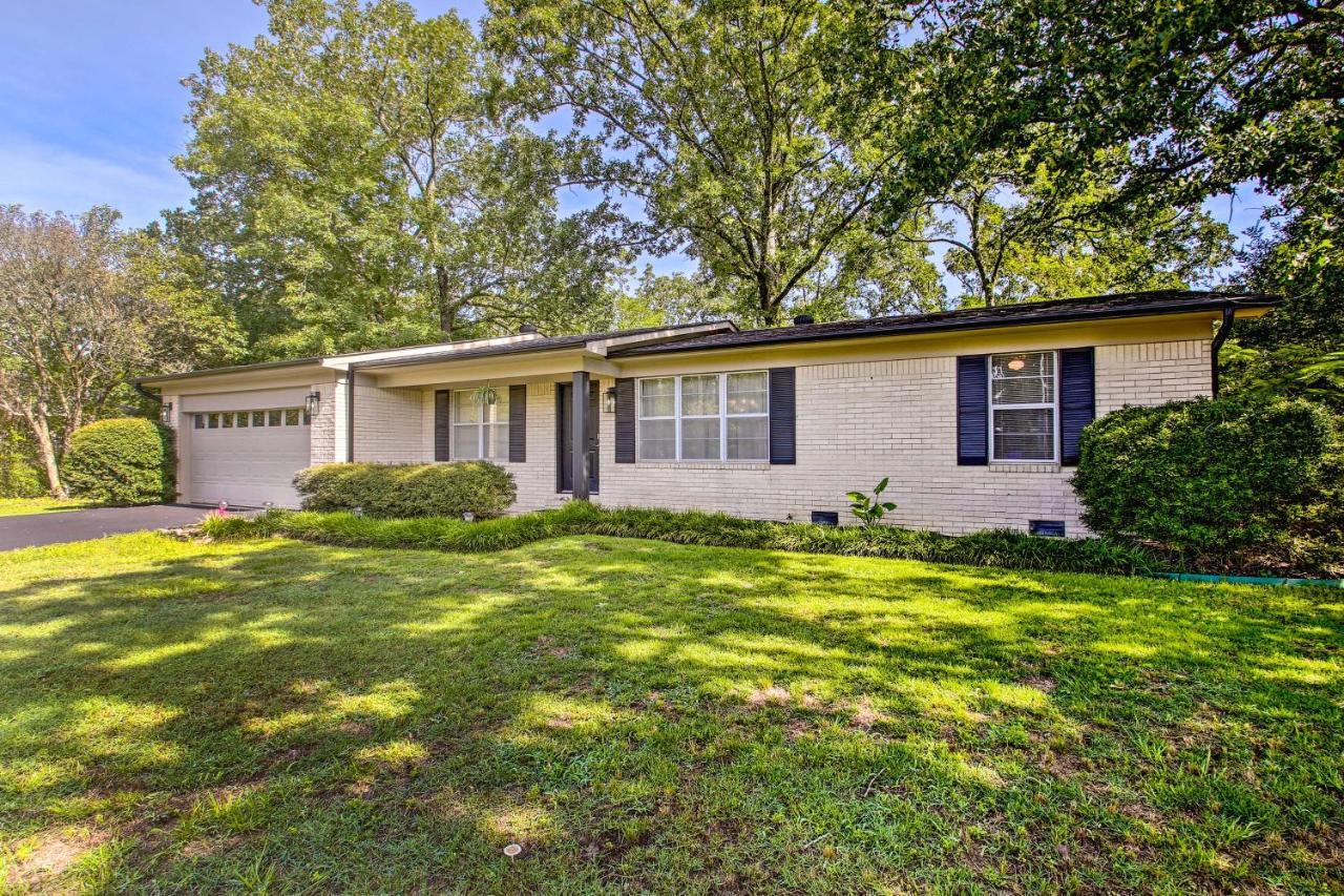 Charming Hot Springs Home With Sunroom And Yard Extérieur photo