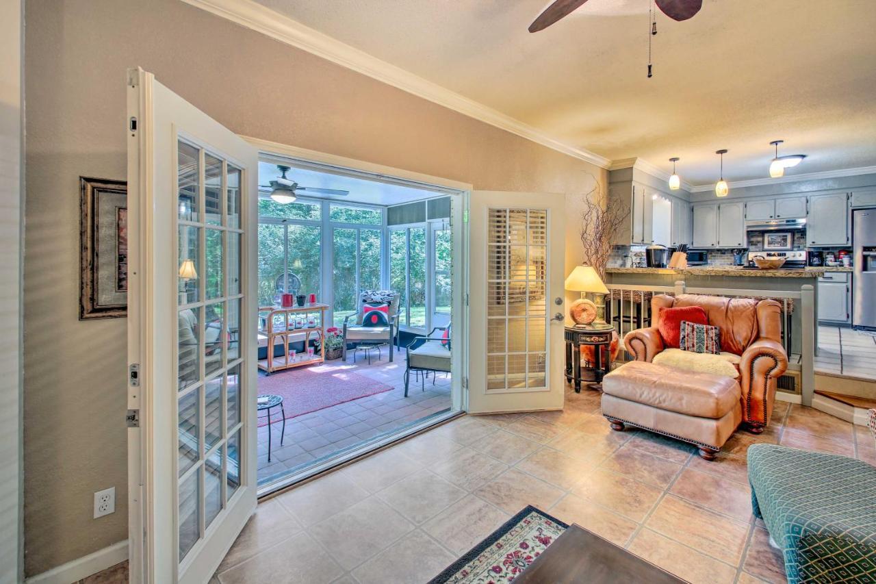 Charming Hot Springs Home With Sunroom And Yard Extérieur photo