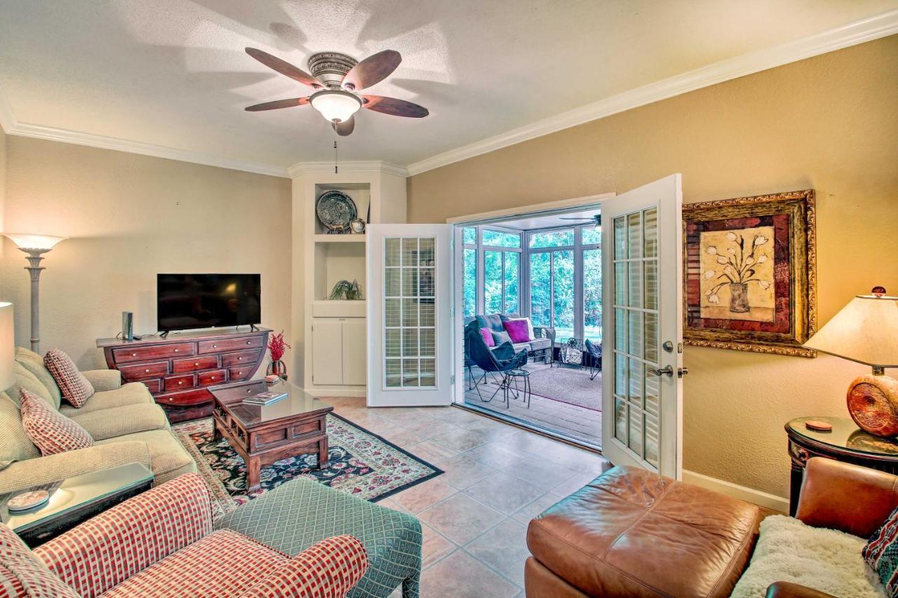 Charming Hot Springs Home With Sunroom And Yard Extérieur photo
