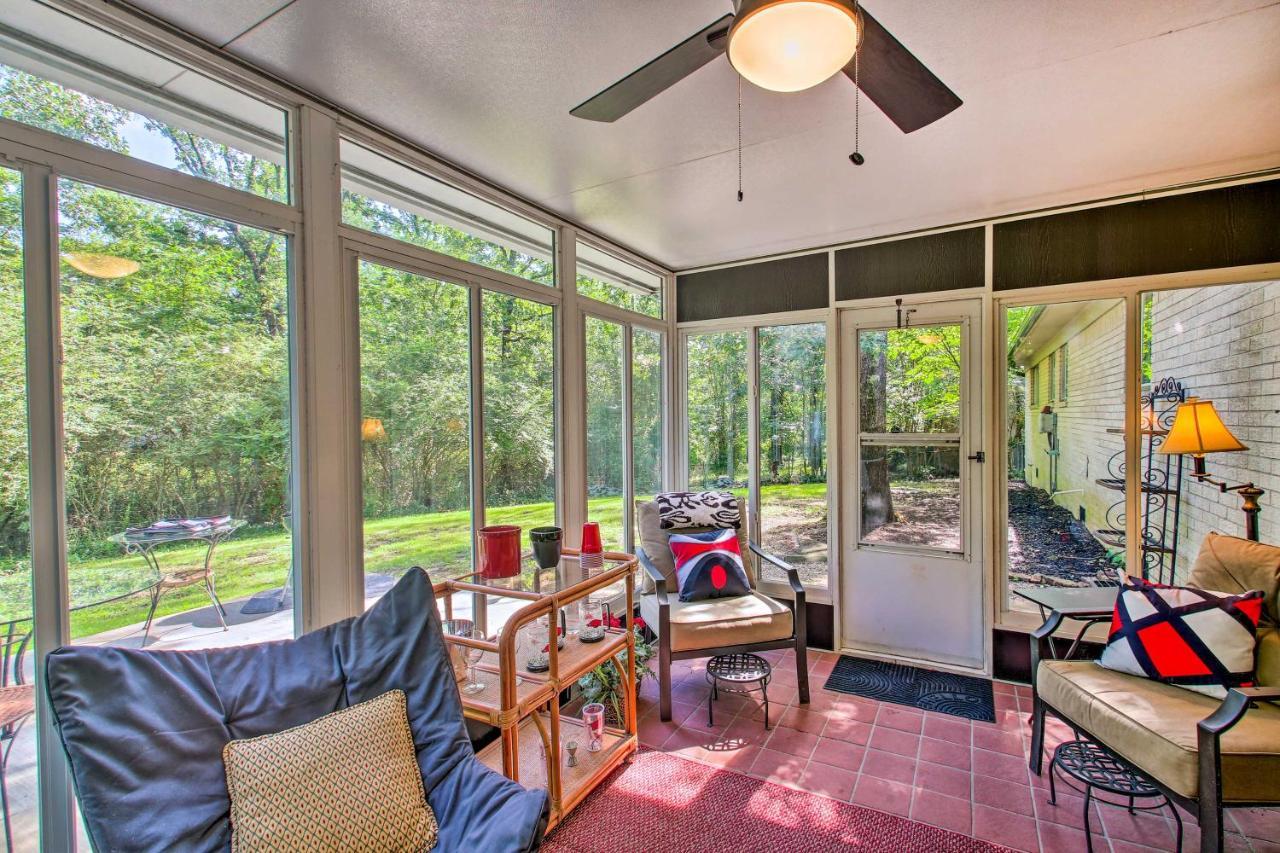 Charming Hot Springs Home With Sunroom And Yard Extérieur photo